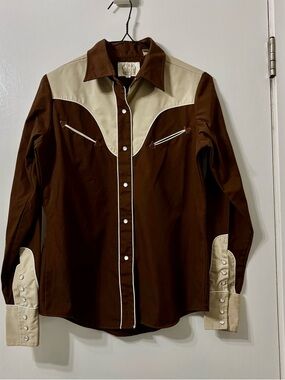 Western-Style Two-Tone Button-Down Shirt - Brown & Cream